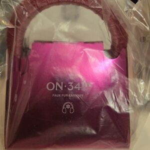 ON.34IN Pink Faux Fur Earmuff Bag